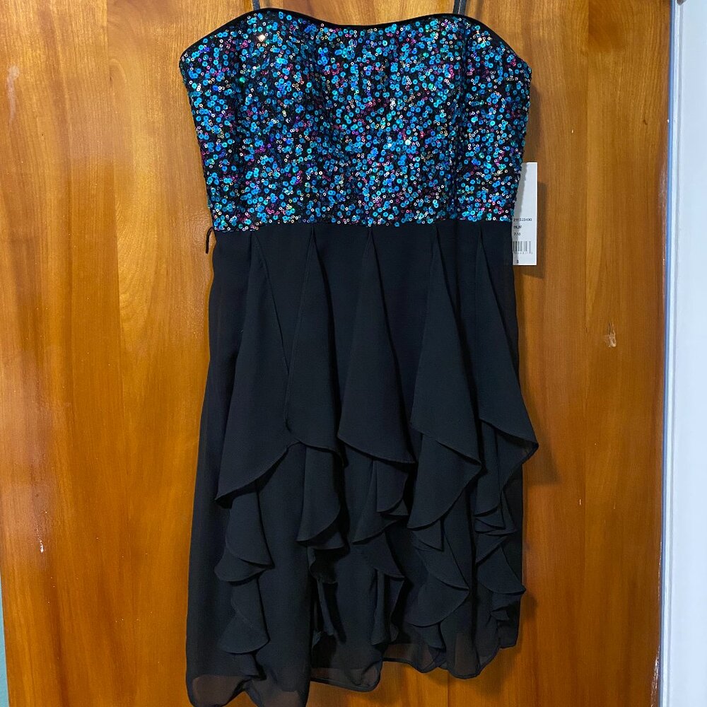 Hailey Logan by Adrianna Papell, Size 7/8, Black